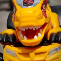 CARRO ELÉCTRICO MONTABLE DINOSAURIO 8061 1128 - Imagen 5